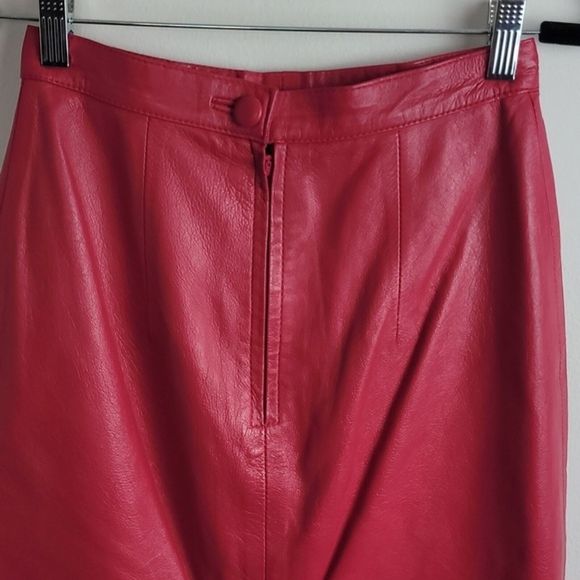 Vintage Hot Pink Leather pencil skirt - Picture 4 of 7
